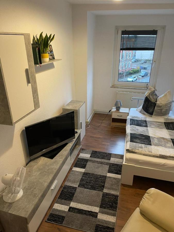 Apartment Kleine Fuer Monteure Und Dienstreisen Zwickau